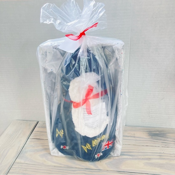 GIFT SET Def Leppard Slippers Womens 7 Calming FOOT SOAK Salt Mint Green Tea - Picture 5 of 11